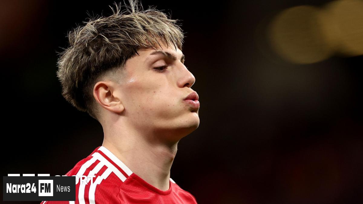 Chelsea Engages in Negotiations for Manchester United's Alejandro Garnacho