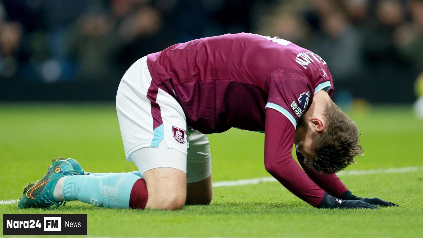 Burnley Misses Out on Crucial Victory in Goalless Premier League Draw with Everton