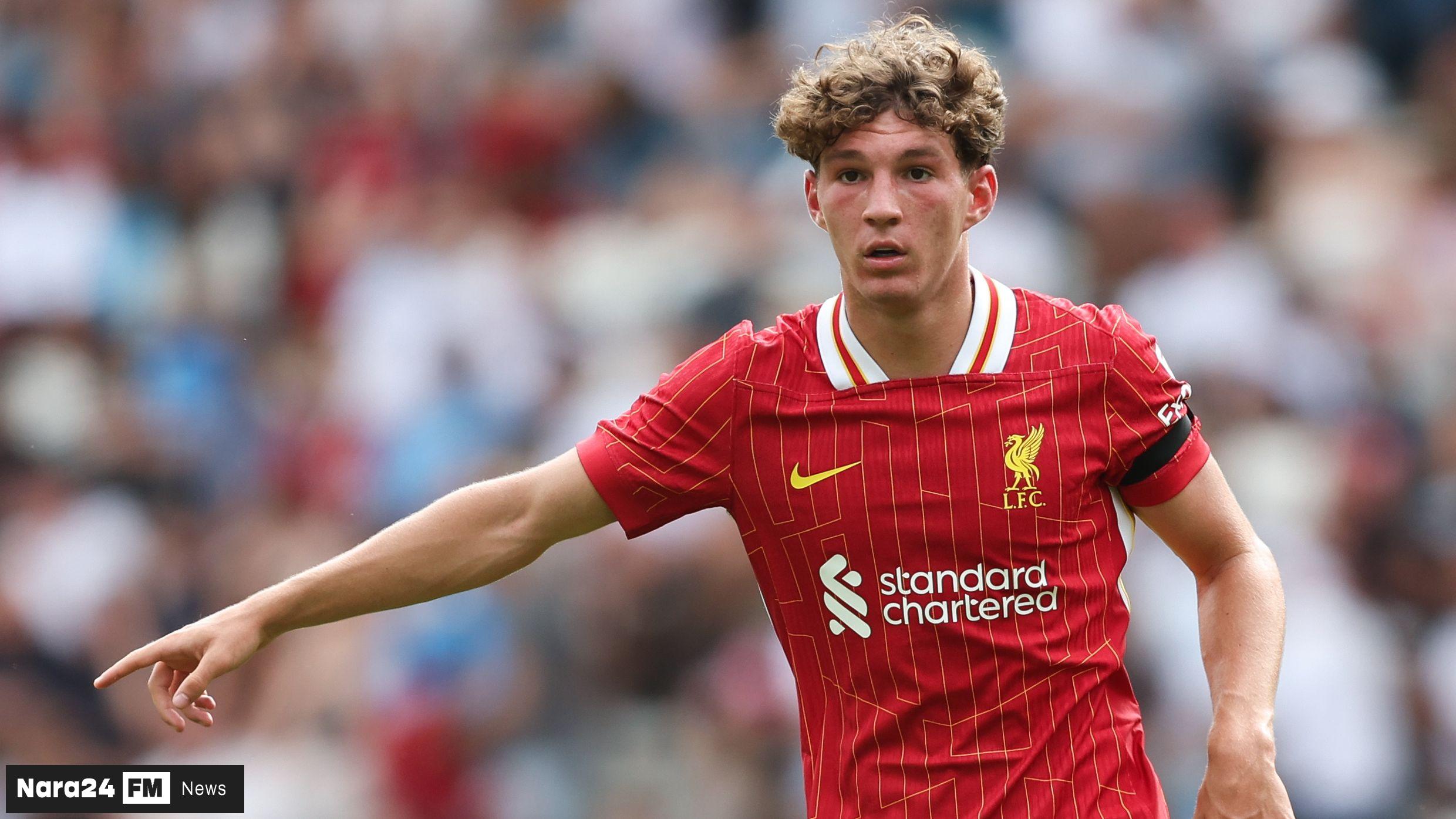 Transfer Tussle: Wrexham, Brady's Birmingham Vie for Liverpool's Koumas as Mystery Club Looms