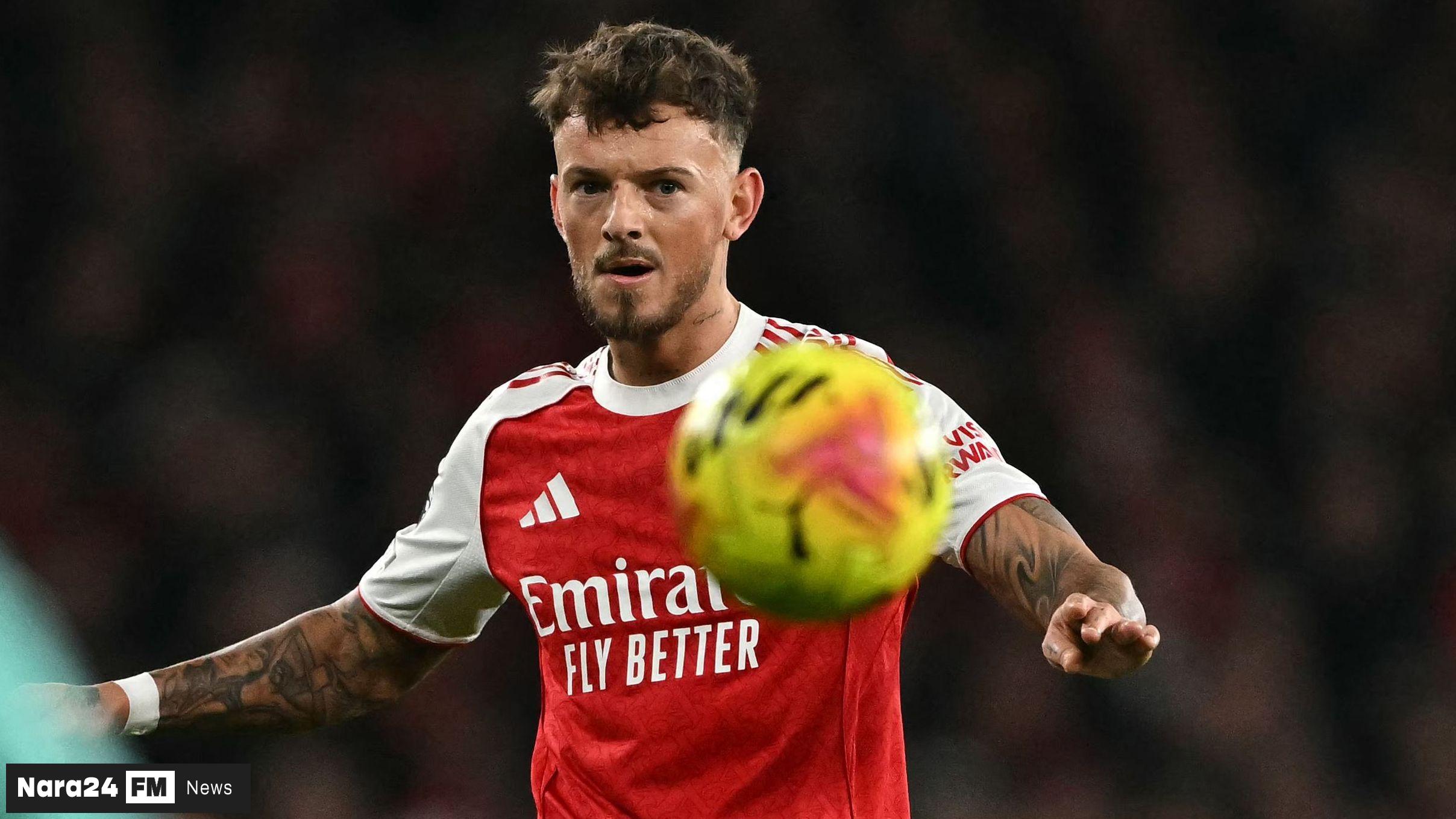 Arsenal Defender Ben White Forced Off Early With Hamstring Setback Against Wolves