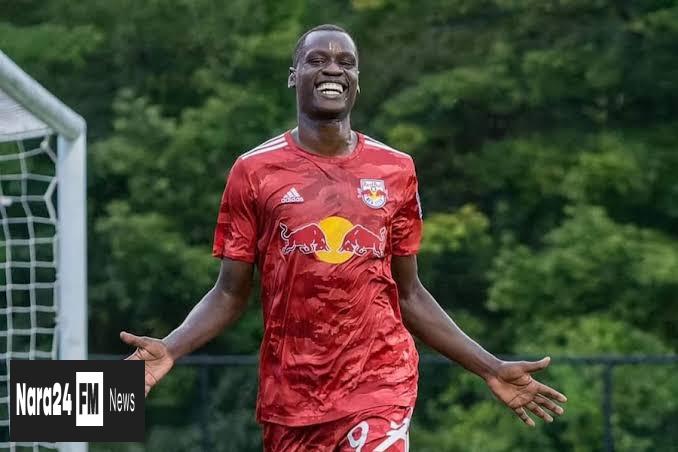 SC Villa Bolsters Ranks with Striker Frank Ssebufu